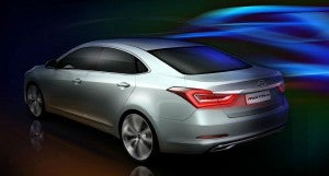 Hyundai Mistra El Hyundai Mistra llegará al mercado a finales de año.
