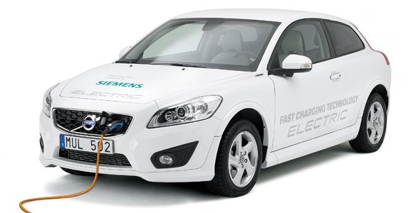 El Volvo C30 eléctrico reduce su tiempo recarga y aumenta las prestaciones El Volvo C30 eléctrico reduce su tiempo recarga y aumenta las prestaciones