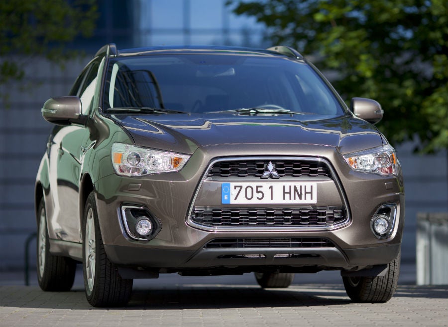 Mitsubishi ASX El nuevo Mitsubishi ASX ofrece una renovada imagen y más equipamiento.