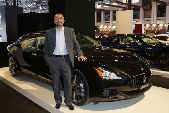 El nuevo Maserati Quattroporte GTS e Ivan Capelli en el Salón de Barcelona El nuevo Maserati Quattroporte GTS e Ivan Capelli en el Salón de Barcelona