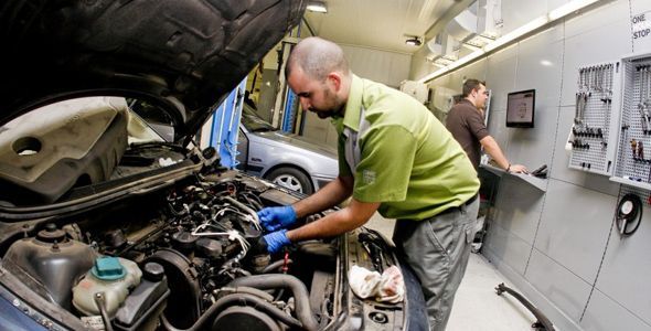 Cómo ahorrar 300 euros en el mantenimiento del coche Cómo ahorrar 300 euros en el mantenimiento del coche