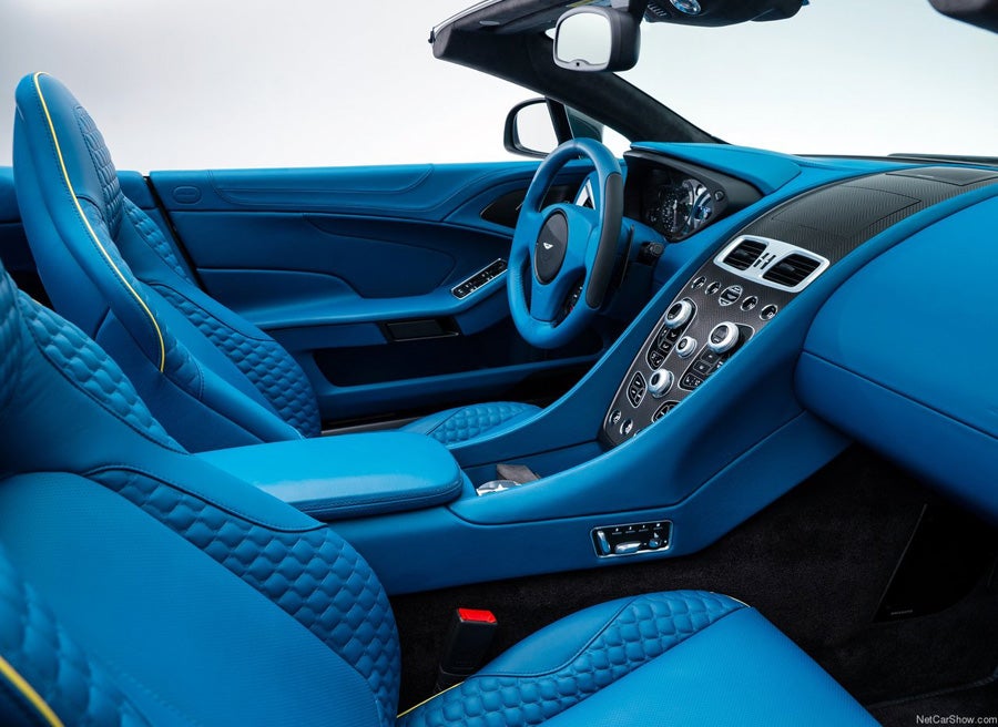 Aston Martin Vanquish Volante