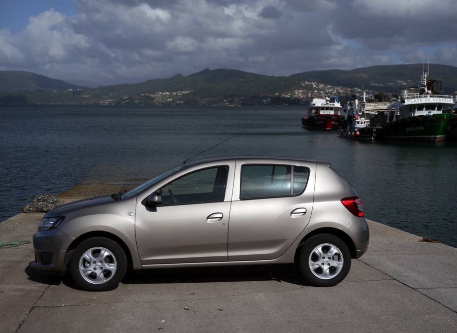 Nuevo Dacia Sandero TCe 90 Laureate Nuevo Dacia Sandero TCe 90 Laureate, Santradán, Rubén Fidalgo