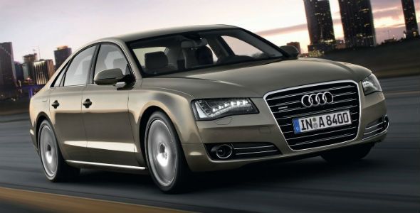 Nuevo Audi A8: faros Matrix LED, neumáticos Pirelli ultra-silenciosos Nuevo Audi A8: faros Matrix LED, neumáticos Pirelli ultra-silenciosos