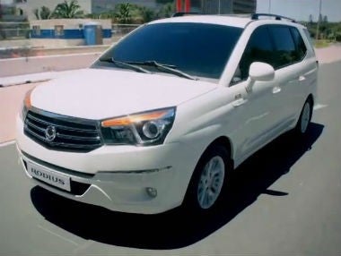 SsangYong Rodius, segunda generación en movimiento SsangYong Rodius, segunda generación en movimiento