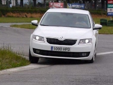 Skoda Octavia 1.8 TSi 180 CV Elegance, la prueba en vídeo Skoda Octavia 1.8 TSi 180 CV Elegance, la prueba en vídeo
