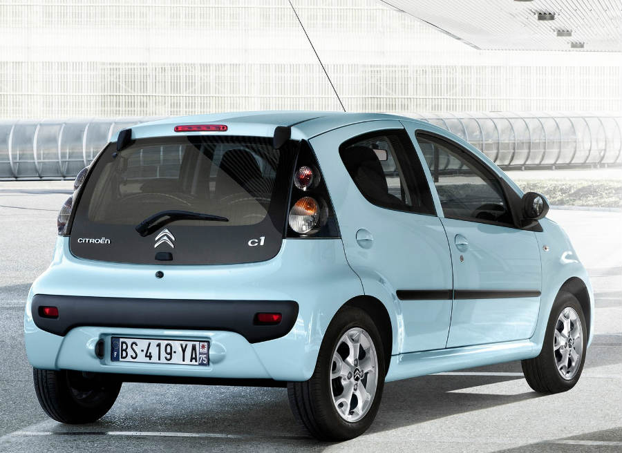 Citroen C1 El precio del Citroën C1 Collection es de 11.920 euros.