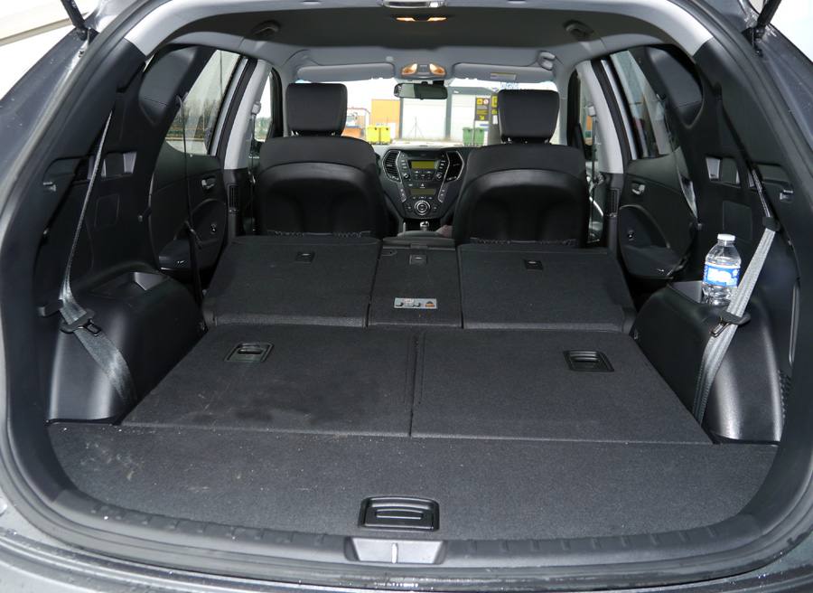 Prueba Hyundai Santa Fe 2WD 150 CV diesel 7 plazas Prueba Hyundai Santa Fe 2WD 150 CV diesel 7 plazas, interior, Rubén Fidalgo