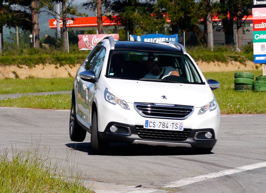 Prueba comparativa Peugeot 2008 Allure e-HDi 115 CV Prueba comparativa Peugeot 2008 Allure e-HDi 115 CV, A Pastoriza, Rubén Fidalgo