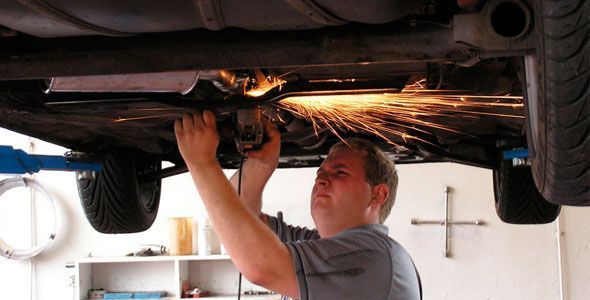 El 20% de las revisiones prevacacionales de coches se realizará en un taller ilegal El 20% de las revisiones prevacacionales de coches se realizará en un taller ilegal