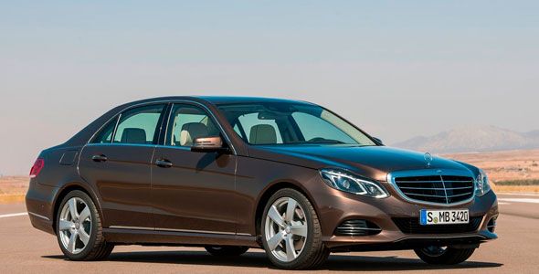 El Mercedes E 350 BlueTEC estrenará el nuevo cambio 9G-Tronic El Mercedes E 350 BlueTEC estrenará el nuevo cambio 9G-Tronic
