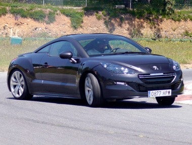 Vídeo prueba del Peugeot RCZ 1.6 THP 200 CV 2013 Vídeo prueba del Peugeot RCZ 1.6 THP 200 CV 2013