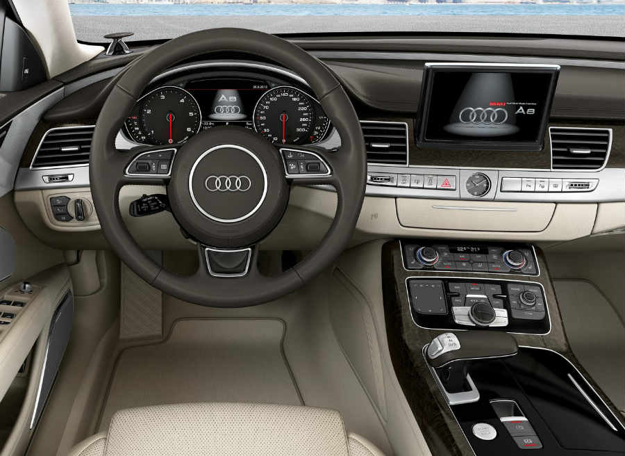 Audi A8 El interior del nuevo Audi A8 destila clase por los cuatro costados.