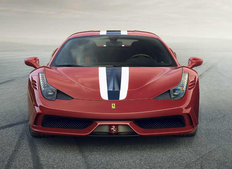 Ferrari 458 Speciale El Ferrari 458 Speciale cuenta con el V8 más potente de la historia de Ferrari.