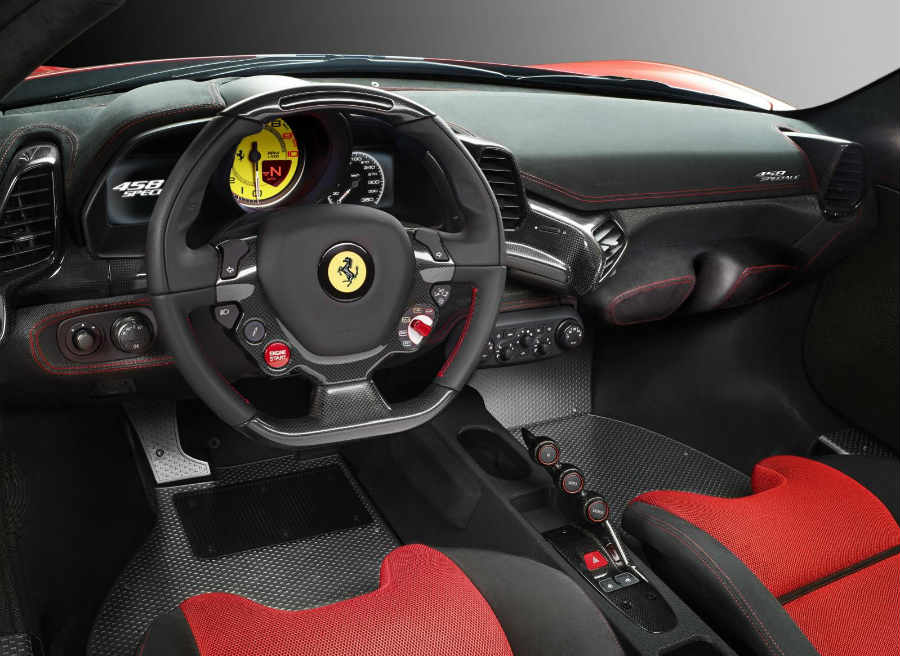 Ferrari 458 Speciale El interior del nuevo Ferrari 458 Speciale es tan o más espectacular que su exterior.