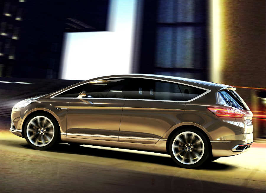 Ford S-Max Concept El Ford S-Max Concept ofrece una imagen deportiva a pesar de ser un vehículo de naturaleza familiar.