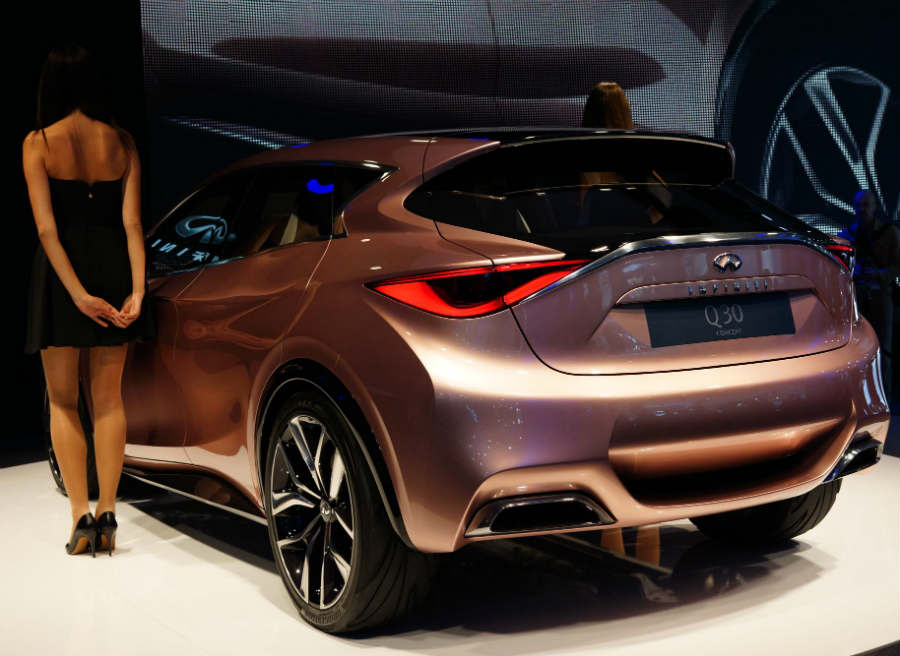 Infiniti Q30 Concept Infiniti Q30 Concept, presentado en el Salón de Frankfurt.