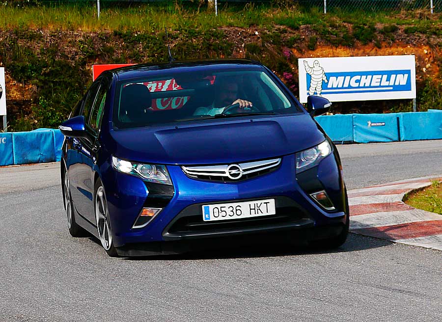 Prueba Opel Ampera Prueba Opel Ampera, A Pastoriza, Rubén Fidalgo