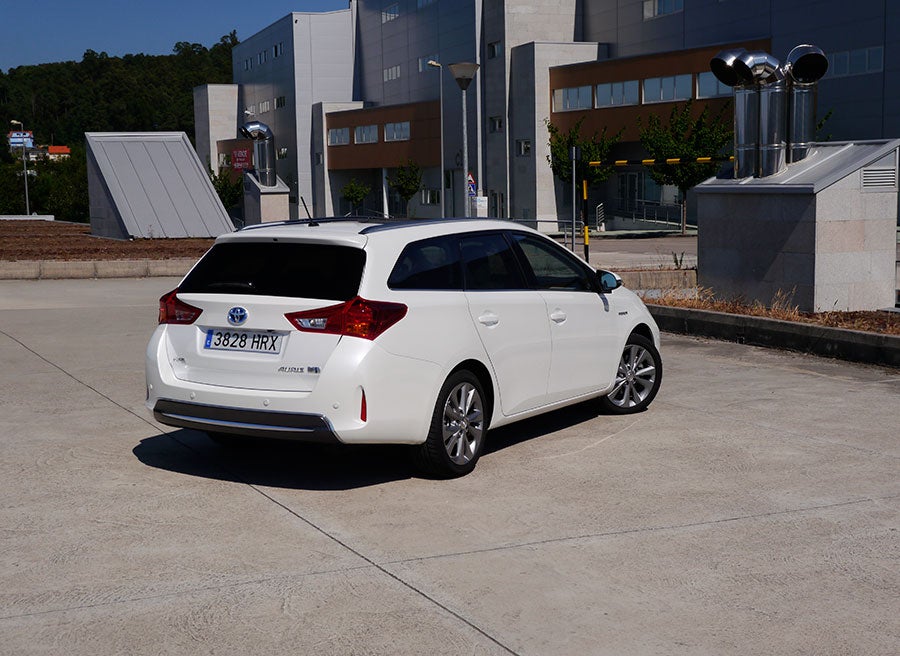 Prueba Toyota Auris Touring Sports Advanced HSD 136 CV 2013 Prueba Toyota Auris Touring Sports Advanced HSD 136 CV 2013, Vigo, Rubén Fidalgo