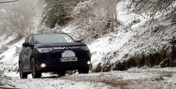 Probamos el Mitsubishi Outlander 4WD 2012 Probamos el Mitsubishi Outlander 4WD 2012