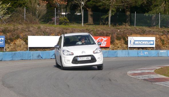 Probamos el Citroën C3 e-HDi 70 con cambio automático y Start&Stop Probamos el Citroën C3 e-HDi 70 con cambio automático y Start&Stop