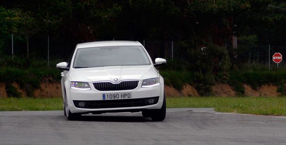 Skoda Octavia 1.8 TSi 180 CV Elegance 2013: el gasolina a prueba Skoda Octavia 1.8 TSi 180 CV Elegance 2013: el gasolina a prueba