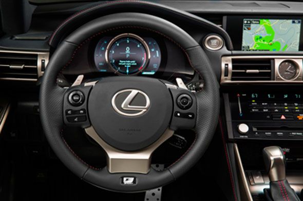 Lexus IS 300h con sistema de navegación Navi System y servicios de Google Lexus IS 300h con sistema de navegación Navi System y servicios de Google