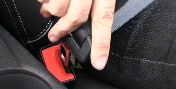 Vídeos prácticos: seguridad en el coche Vídeos prácticos: seguridad en el coche