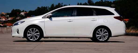 Toyota Auris Touring Sports HSD Advanced 2013: una prueba muy versátil Toyota Auris Touring Sports HSD Advanced 2013: una prueba muy versátil