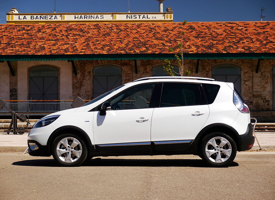 Prueba Renault Scenic MY 2013 Xmod 1.6 dCi 130 CV Bose Edition Prueba Renault Scenic MY 2013 Xmod 1.6 dCi 130 CV Bose Edition, La Bañeza, Rubén Fidalgo