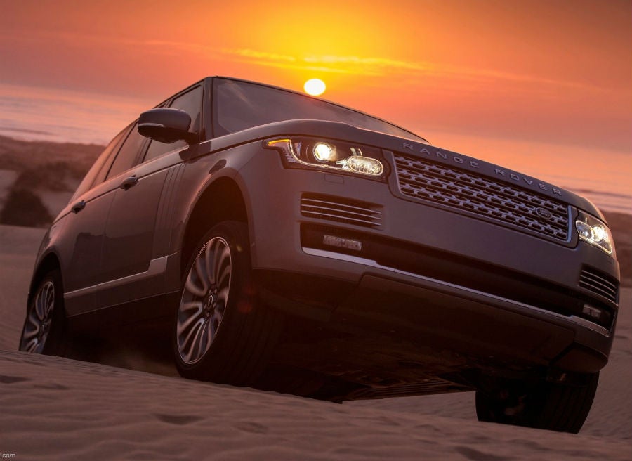 Range Rover El Range Rover sigue siendo una referencia en lo que a cualidades off-road se refiere.