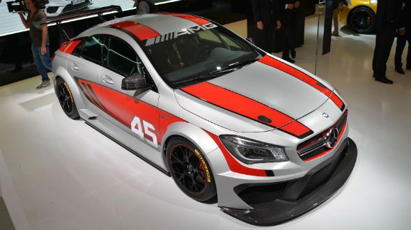 Mercedes CLA 45 AMG Racing Series Mercedes CLA 45 AMG Racing Series