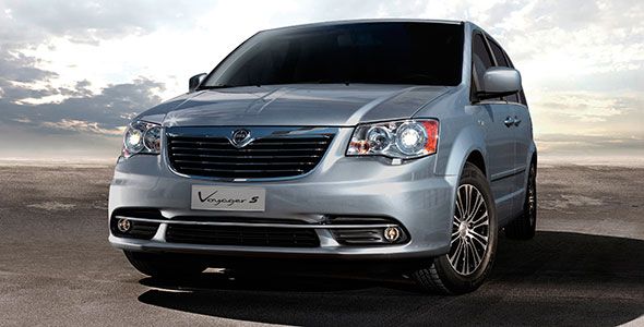 Nuevo Lancia Delta MY 2014 y Voyager S, en Frankfurt 2013 Nuevo Lancia Delta MY 2014 y Voyager S, en Frankfurt 2013