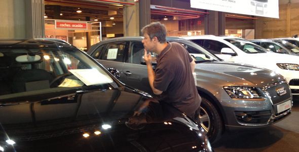 Nueve de cada diez compradores de coches acuden a Internet para informarse Nueve de cada diez compradores de coches acuden a Internet para informarse