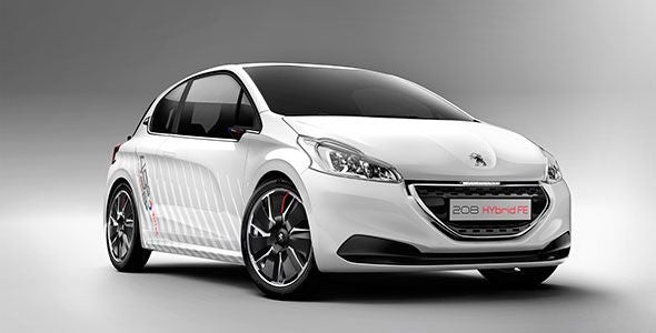 El Peugeot 208 HYbrid FE acredita un consumo de 1,9 l/100km El Peugeot 208 HYbrid FE acredita un consumo de 1,9 l/100km