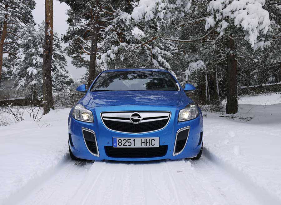 Cómo conducir con nieve, la guía definitiva Cómo conducir con nieve, la guía definitiva