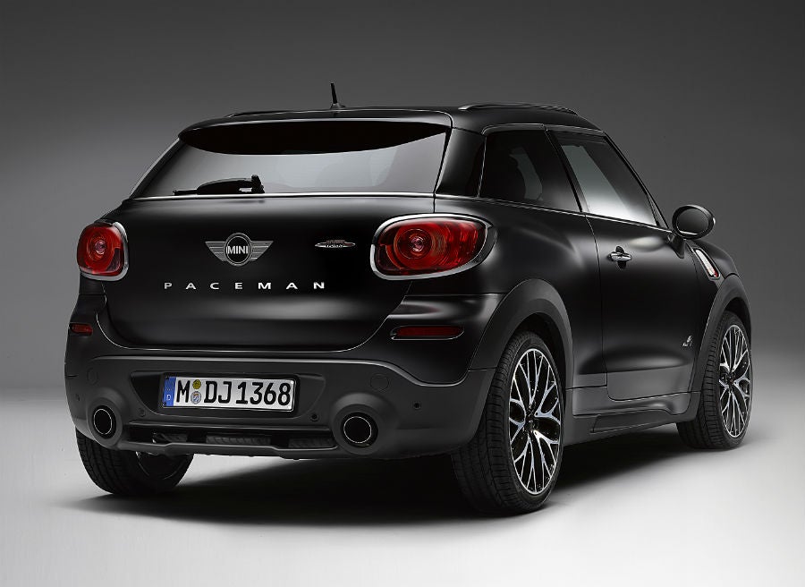 Mini La versión Mini Frozen Black está destinada al tope de gama tanto del Paceman como del Countryman.