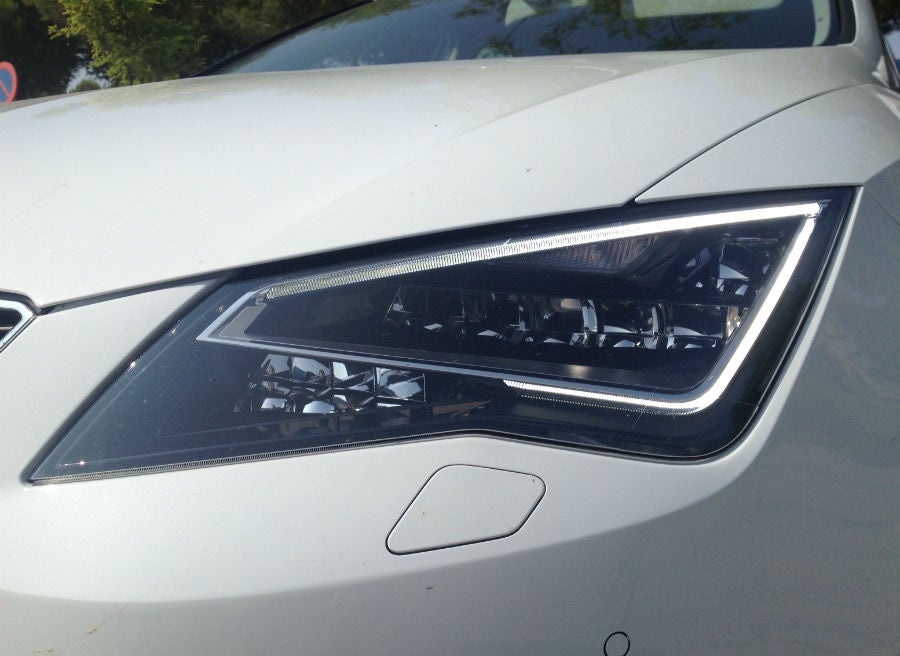 Seat Leon Las ópticas delanteras cuentan con unas formas muy agresivas.