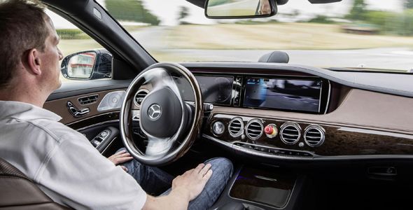 Coche autopilotado: ¿la solución para los conductores mayores? Coche autopilotado: ¿la solución para los conductores mayores?