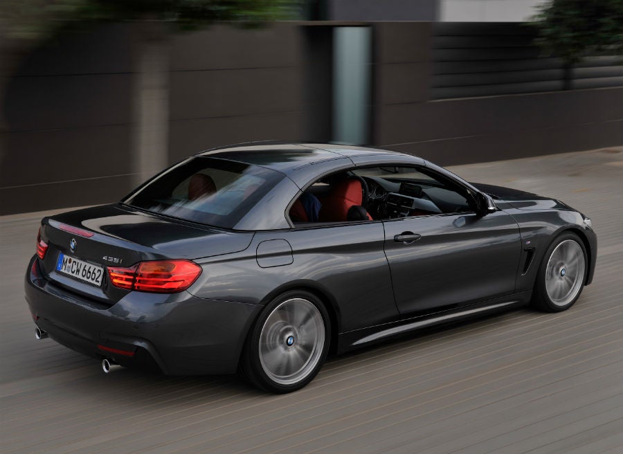BMW Serie 4 Convertible El techo del BMW Serie 4 Convertible tarda menos de 20 segundos en abrirse o cerrarse.
