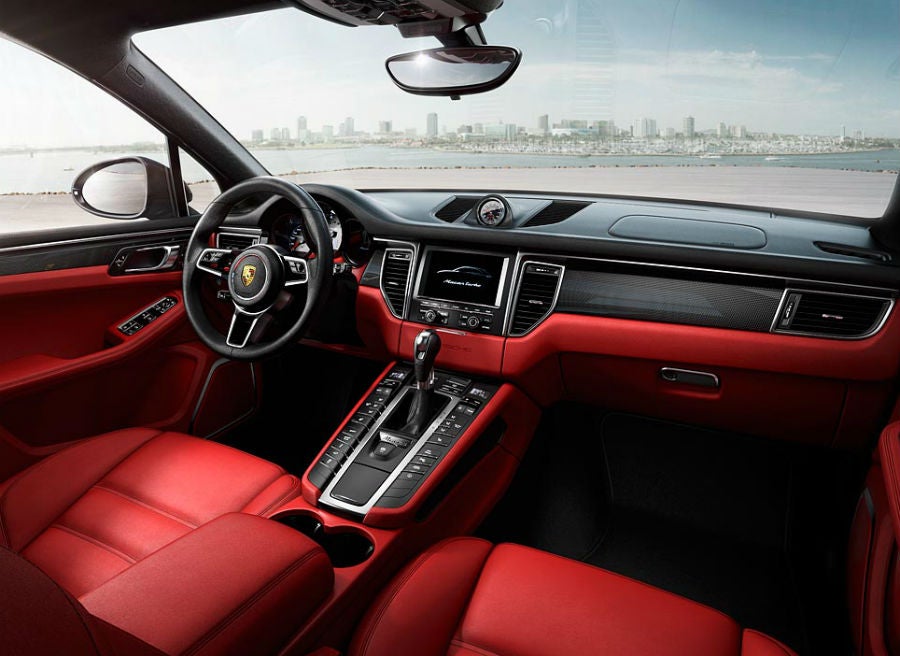 Porsche Macan El interior del Porsche Macan mantiene un ADN 100% Porsche.