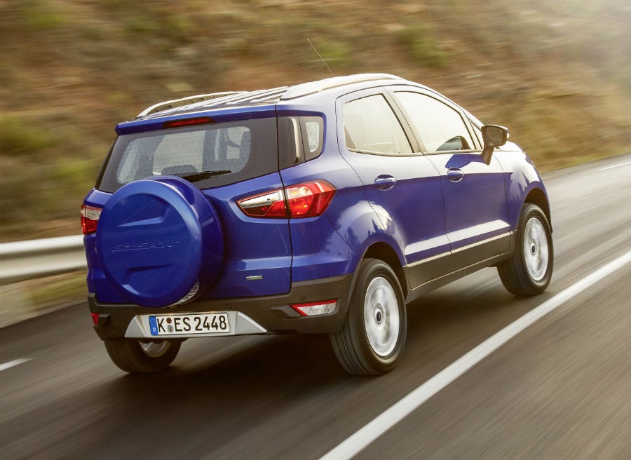 Ford EcoSport El Ford EcoSport cuenta con una rueda de repuesto con cubierta rígida.