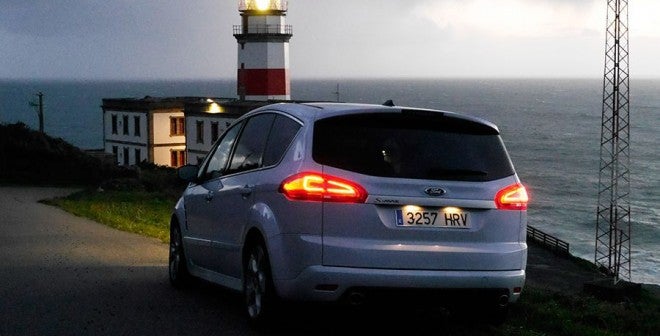Prueba Ford S Max Titanium S 240 CV powershift 2010 Prueba Ford S Max Titanium S 240 CV powershift 2010, Faro Silleiro, Rubén Fidalgo