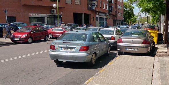 Buscar aparcamiento, lo que más estresa a los conductores Buscar aparcamiento, lo que más estresa a los conductores