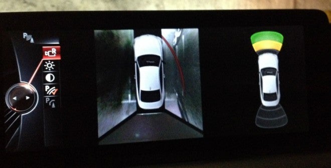 BMW 435i La cámara de visión de 360º ofrece una imagen que recuerda más a la de un videojuego que a la realidad.