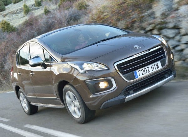 Peugeot 3008 El precio del nuevo Peugeot 3008 parte de los 16.900 euros, ayudas y PIVE incluidos.