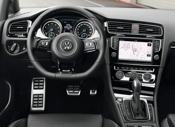 VW Golf R 2014 Detroit VW Golf R 2014 Detroit