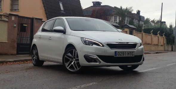 Peugeot 308 1.6 HDi 115 CV Allure 2014, lo probamos Peugeot 308 1.6 HDi 115 CV Allure 2014, lo probamos