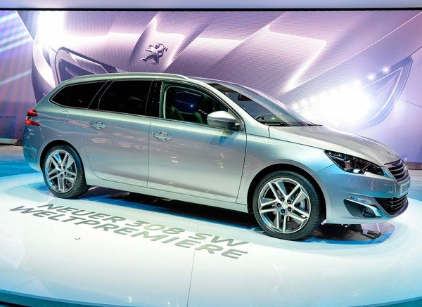 Peugeot 308 SW Ginebra 2014 car of the year Peugeot 308 SW Ginebra 2014 car of the year