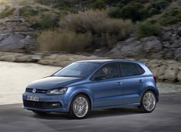 Volkswagen Polo Blue GT El Volkswagen Polo BlueGT aumenta en 10 CV su potencia, quedando ésta fijada en 150.